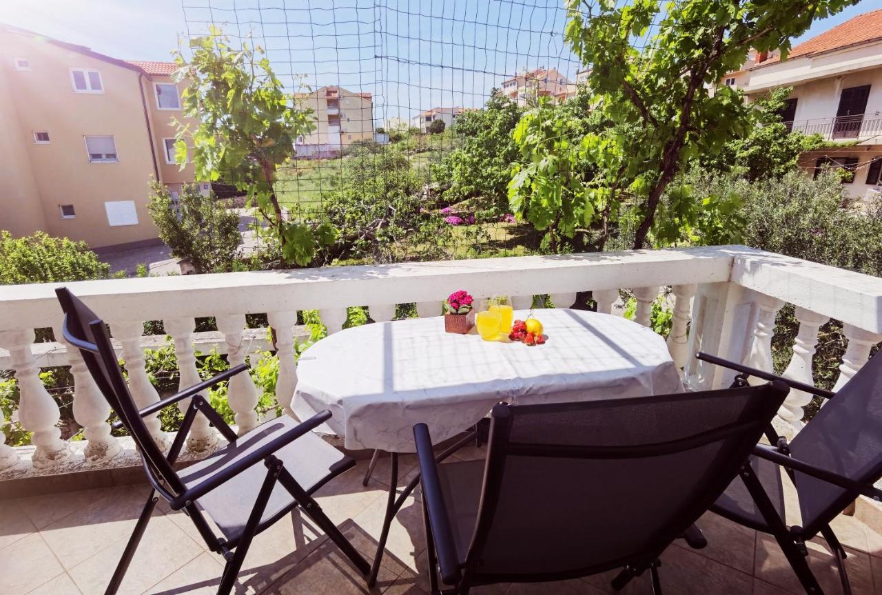 Apartments & Rooms Milena Vodice Esterno foto