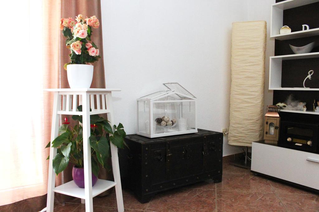 Apartments & Rooms Milena Vodice Esterno foto