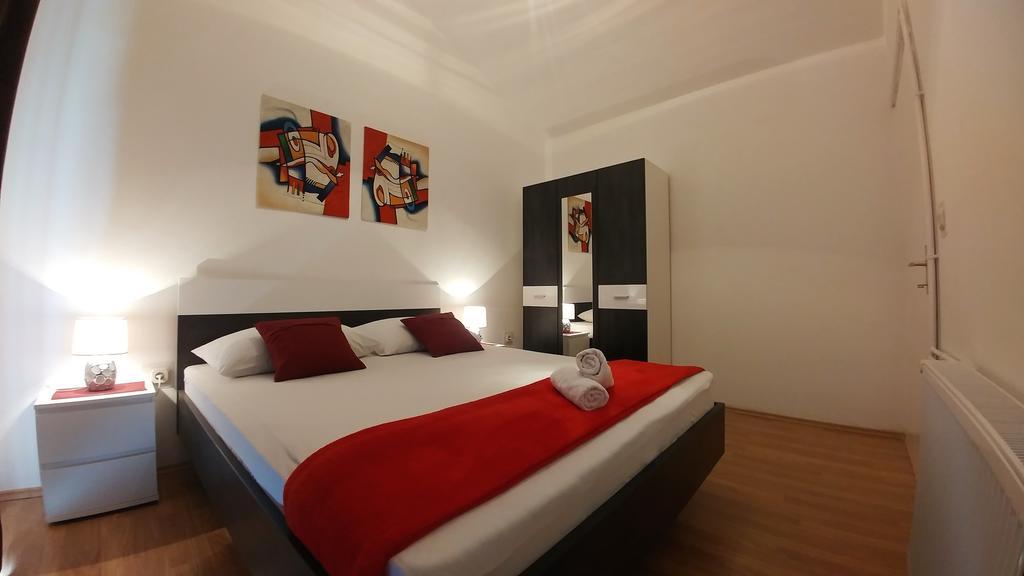 Apartments & Rooms Milena Vodice Esterno foto